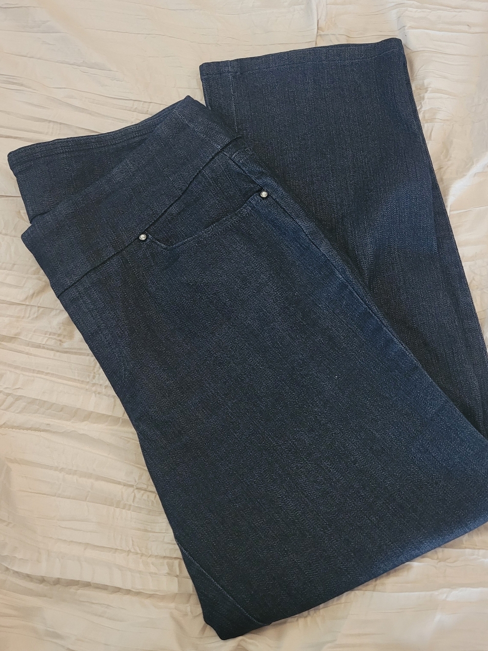 Denim & Co. Women's Dark Blue Ankle Jeans - Cropped Slim Fit